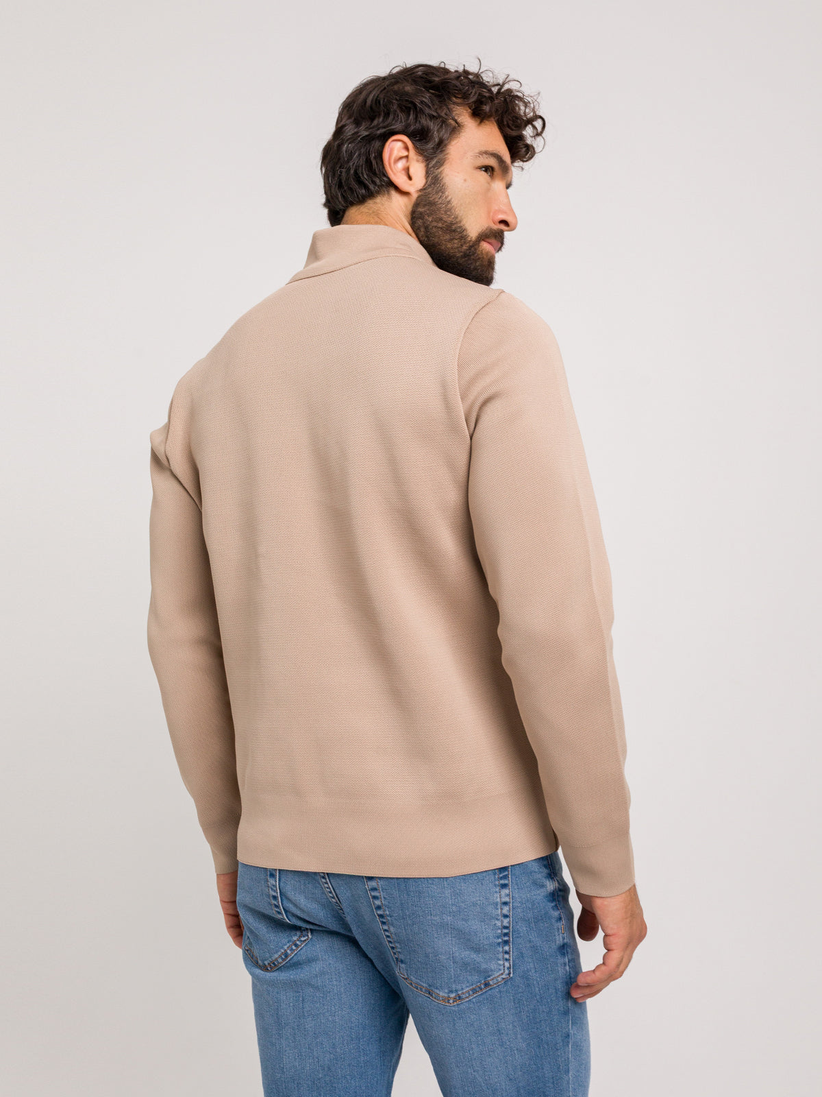 BEIGE PERFORMANCE QUILTED JACKET