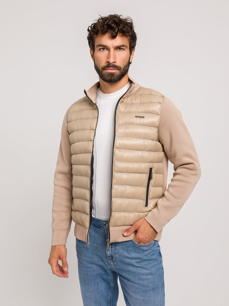 BEIGE PERFORMANCE QUILTED JACKET