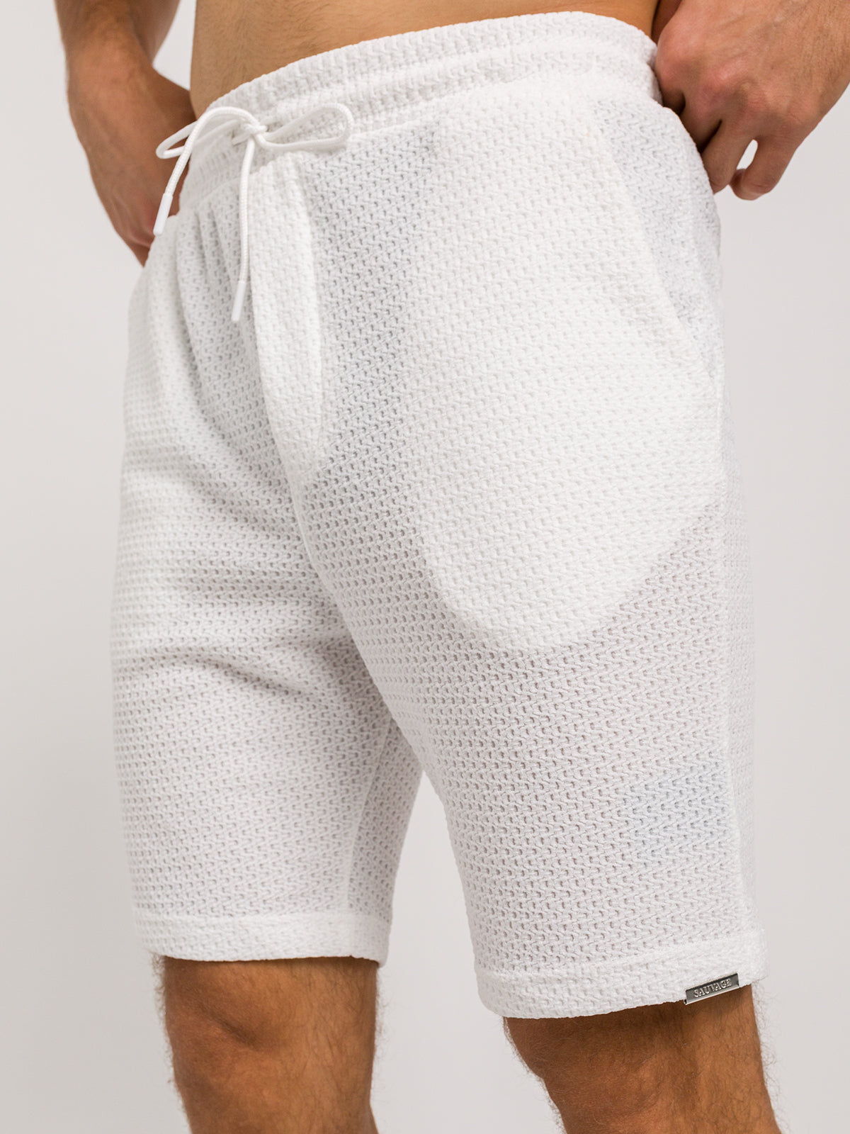 ZESTAW COMO BIAŁY – KOSZULA Z KRÓTKIM RĘKAWEM + SPODENKI | SAUVAGE PARIS