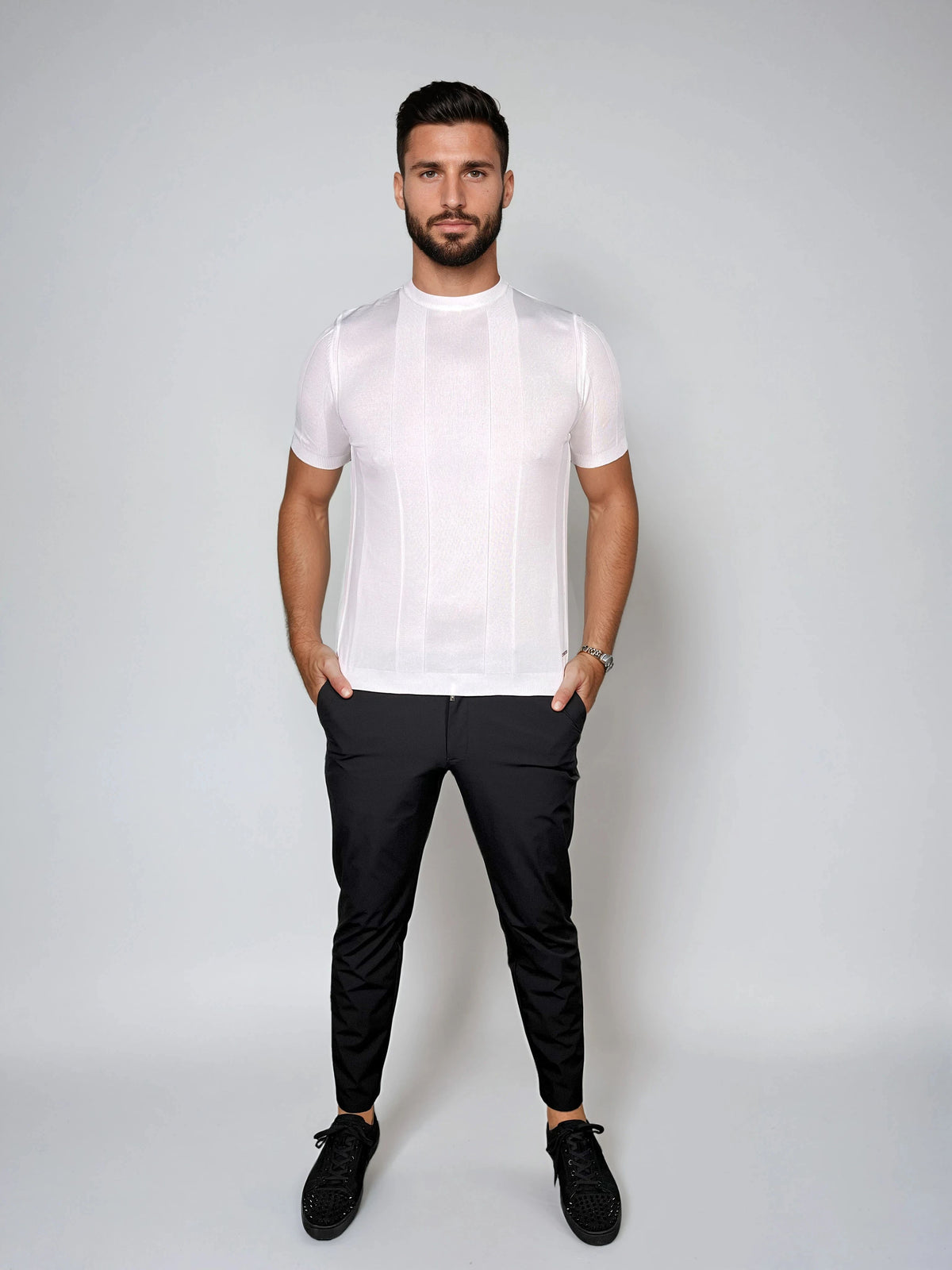 KOSZULKA DOPASOWANA PERFORMANCE BIAŁA