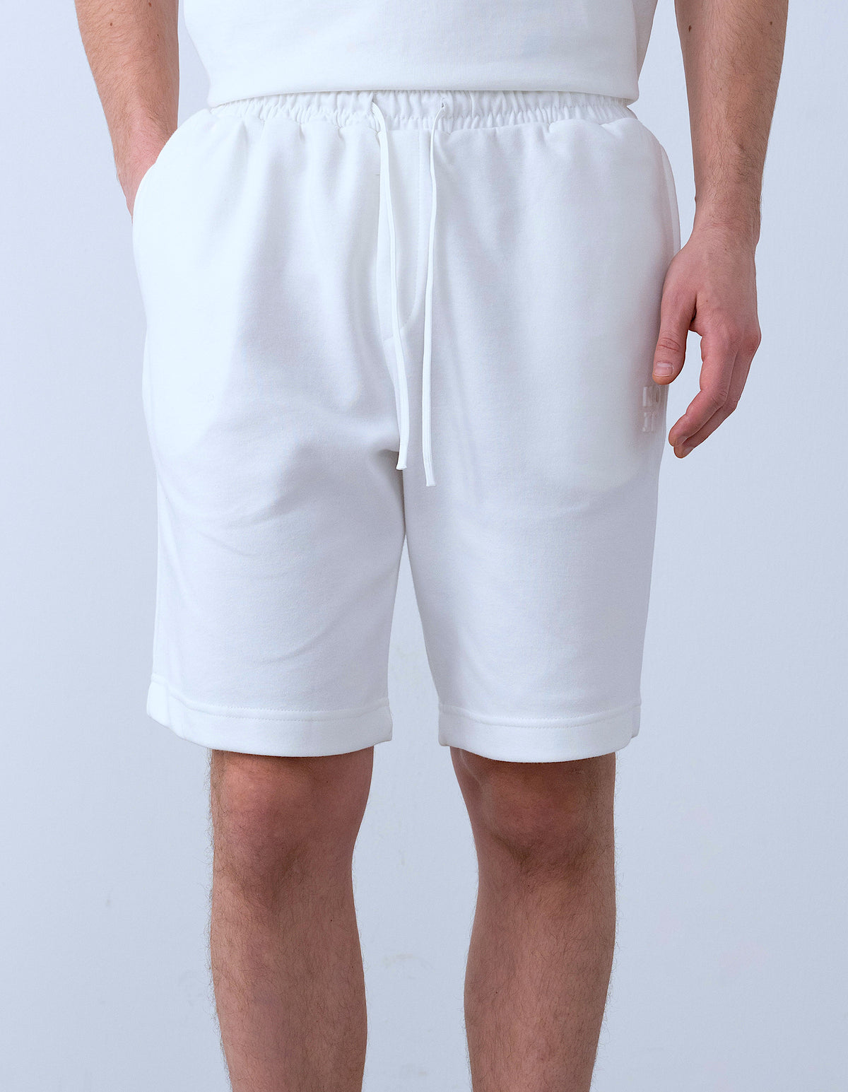 SPODENKI NOIR BIAŁE